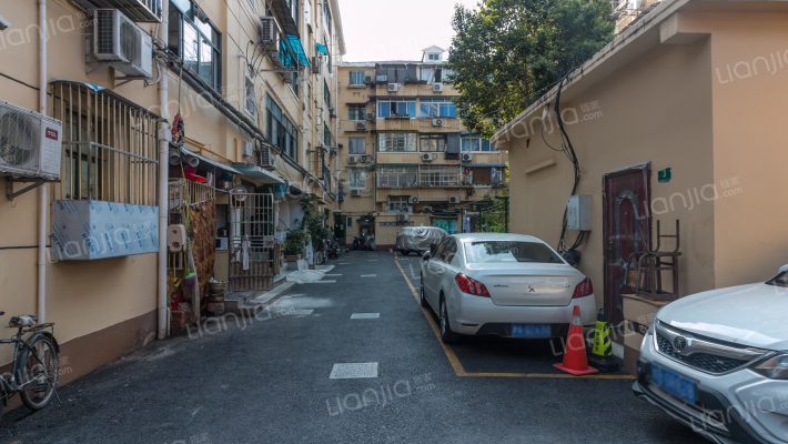 中华新路730弄外景图