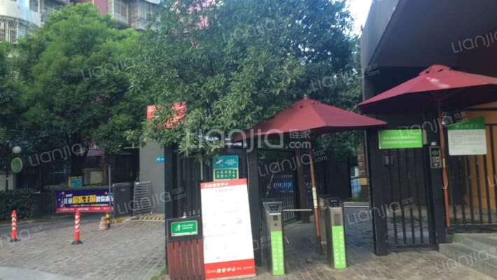 万科金色家园外景图