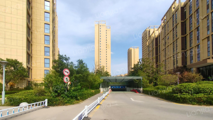 泾渭分明生态半岛外景图