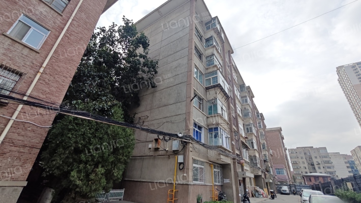 甘肃中医药大学家属院外景图