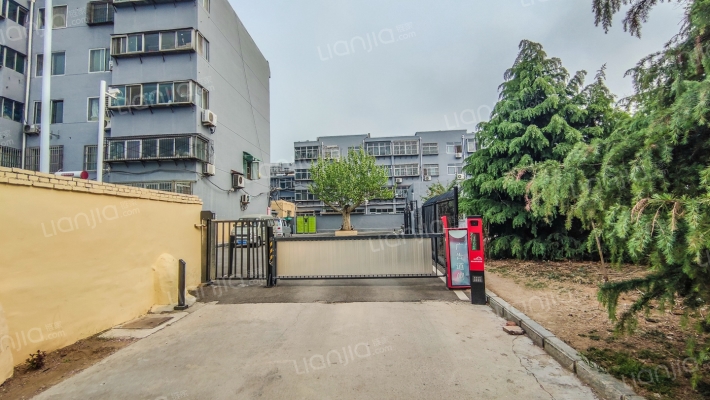 儿童医院家属院外景图