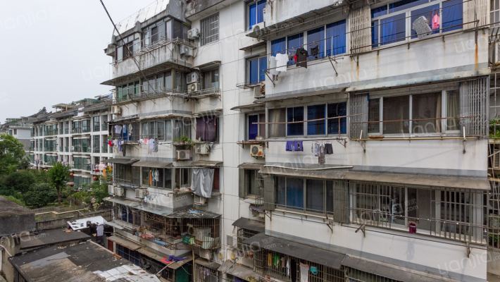 下大路140号外景图