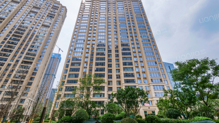 蓝光雍锦半岛外景图