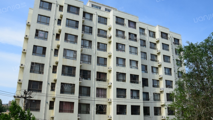 新起点公寓外景图