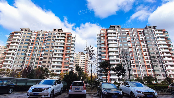 城阳村社区世纪民生小区外景图