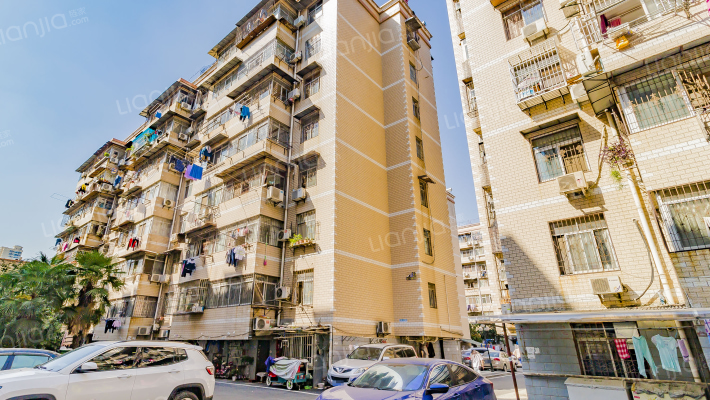 博大精品花园外景图