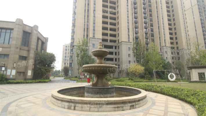 恒大翡翠华庭外景图