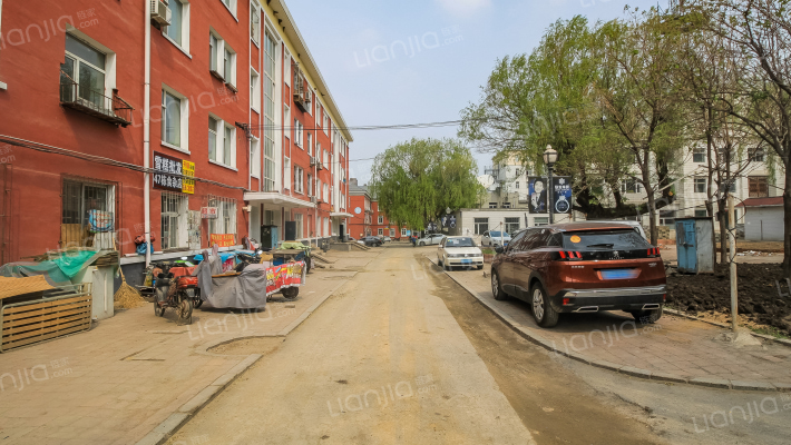 一汽三街区外景图