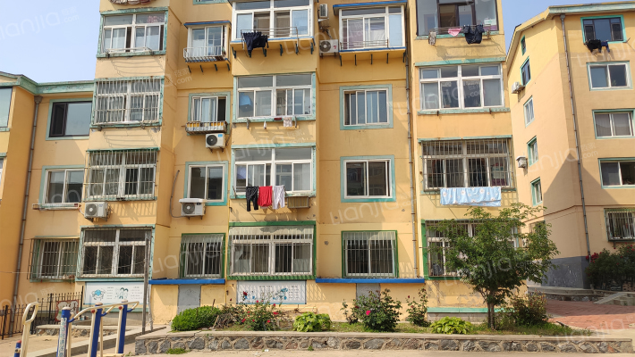 惠工街小区外景图