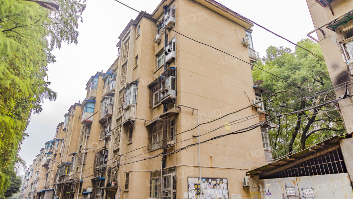 武汉大学南三区外景图