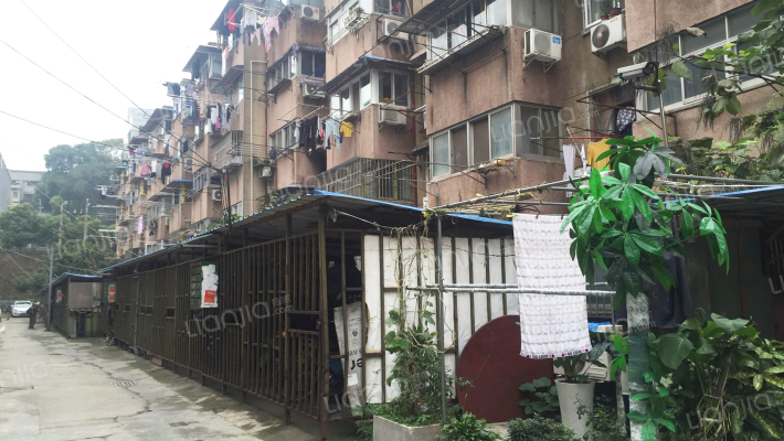 察哈尔路67号外景图