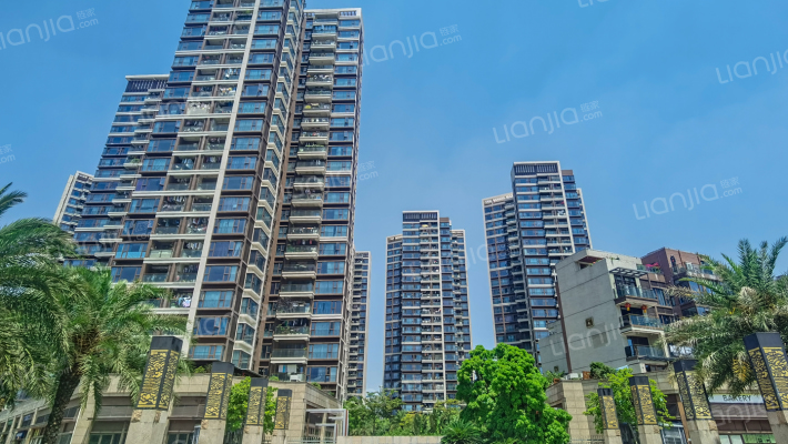 华策中心城外景图