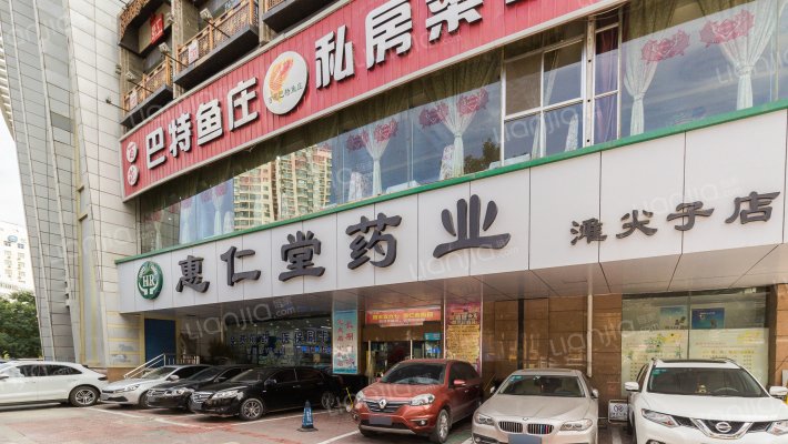 人防大厦外景图