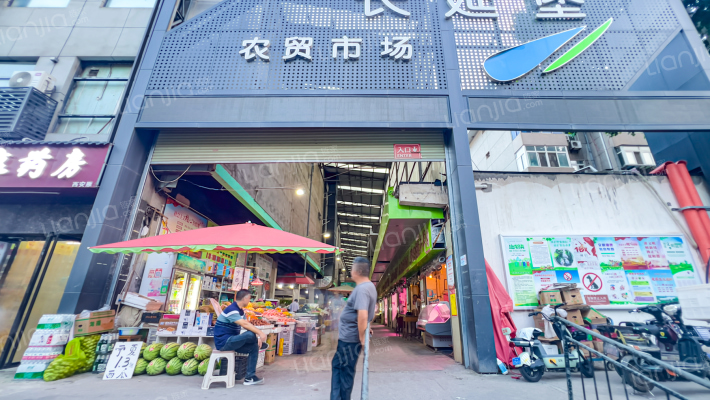 学府公馆外景图