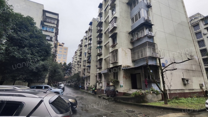 岷电小区外景图