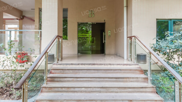 雅庭居花园外景图