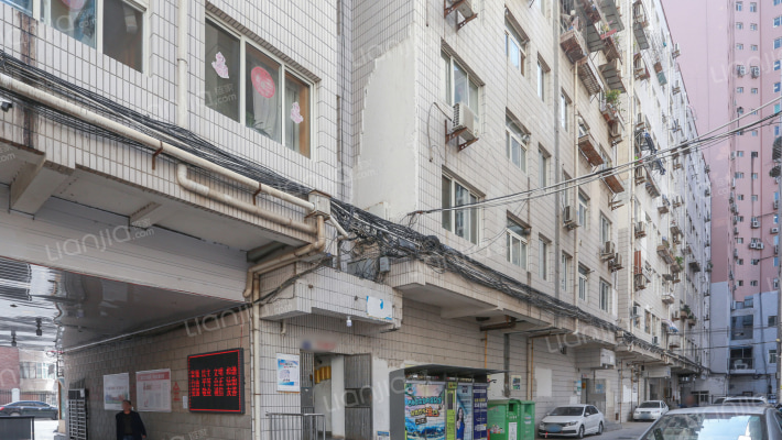 光辉小区外景图