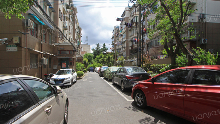 管弄一二街坊外景图