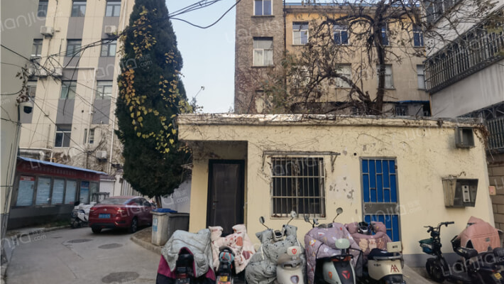 淮海南路74号外景图