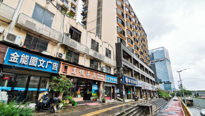 万顺公寓外景图