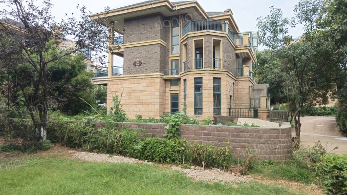 听涛观海外景图