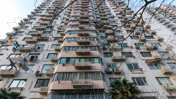 中岚大楼外景图