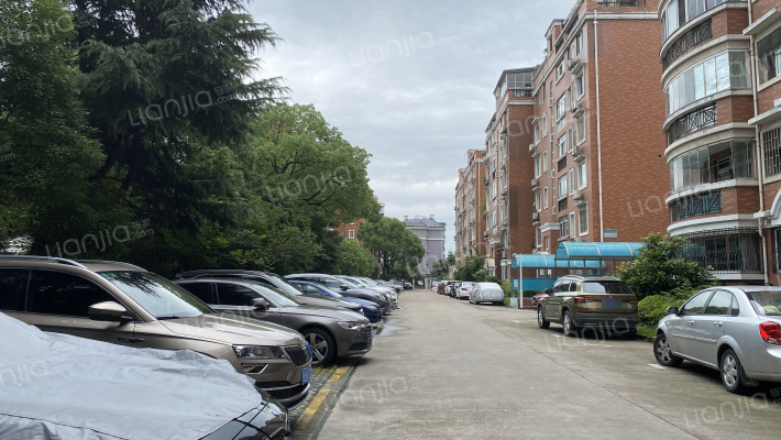 鸿发家园外景图