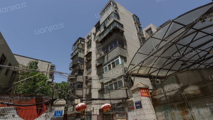 未来路104号外景图