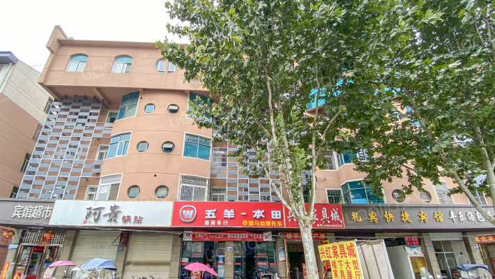 建工大厦外景图