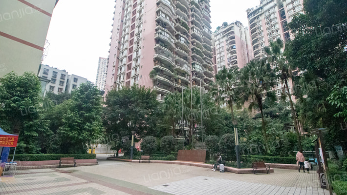 南坪东路7到90号外景图