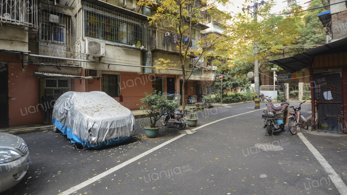 车站街华清社区外景图