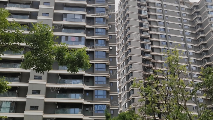 七彩云南古滇名城春风小院外景图