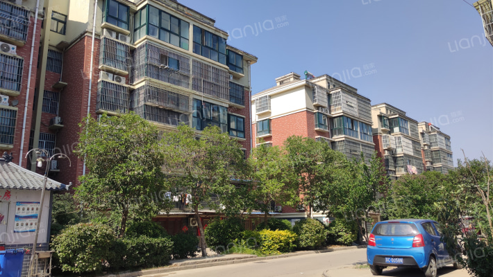 腾飞小区外景图