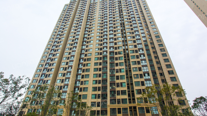 阳光城11号院外景图