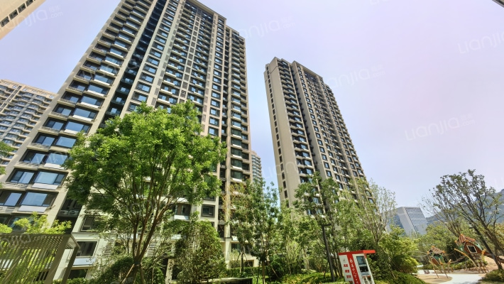 市中万科城二期朗煕园外景图