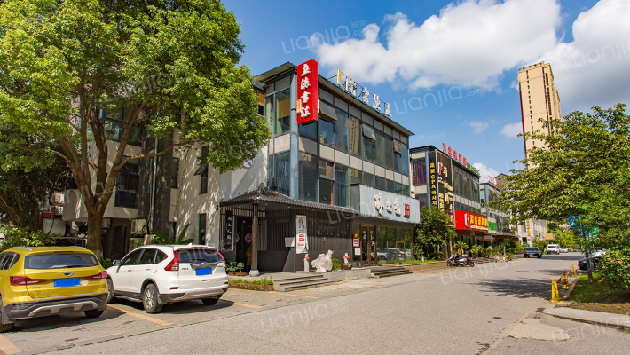 星湖街区A区外景图