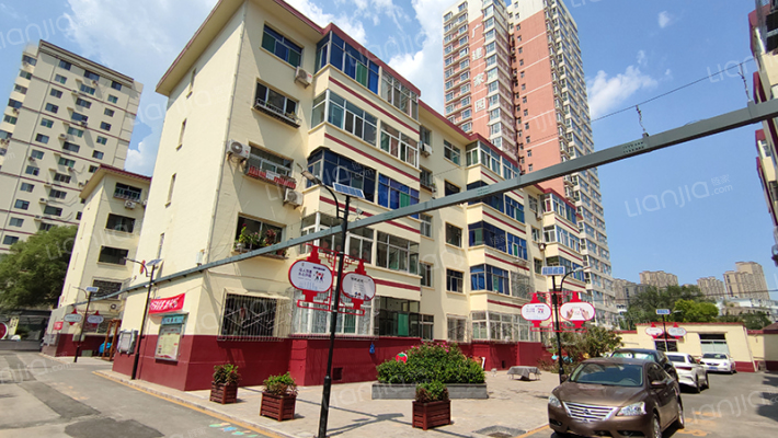 送变电中小区外景图