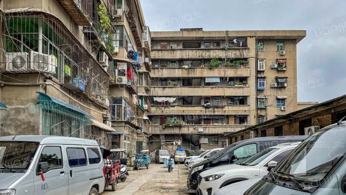 洒金桥122号院外景图