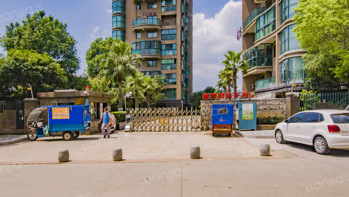 万城·世茂国际花园外景图