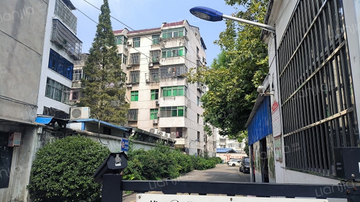 毛巾厂小区外景图