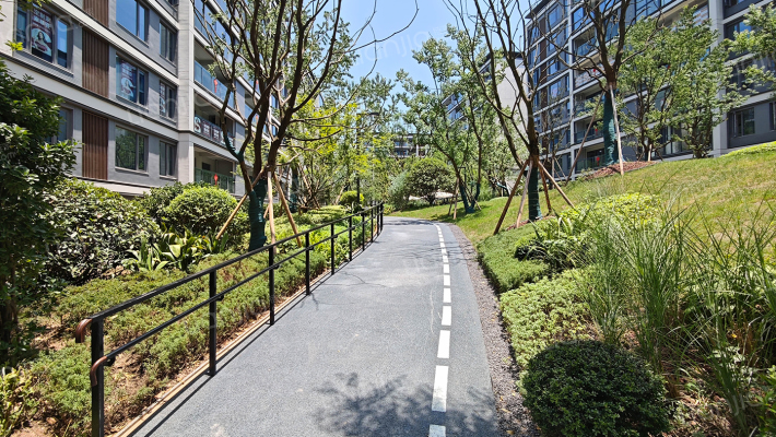 万科璞园璞琇外景图