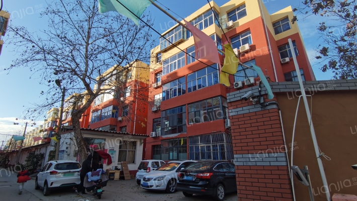 市政小区家属楼外景图