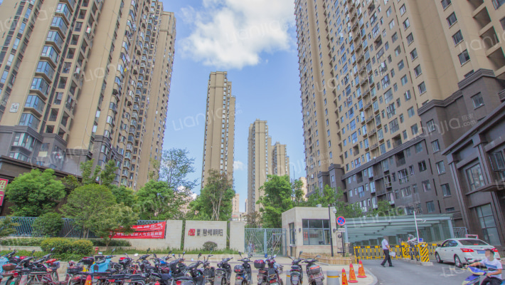 联发君领朝阳外景图