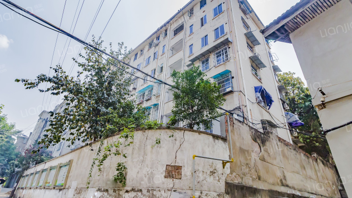 含笑巷28号外景图