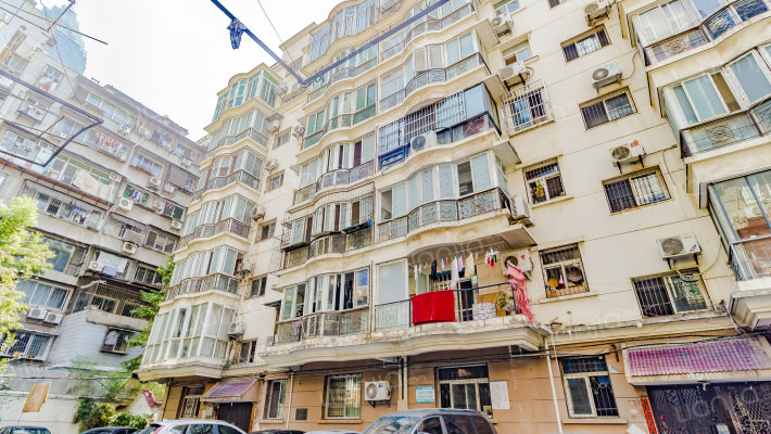 西湖庭居外景图