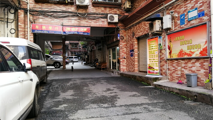 龙泉新苑外景图