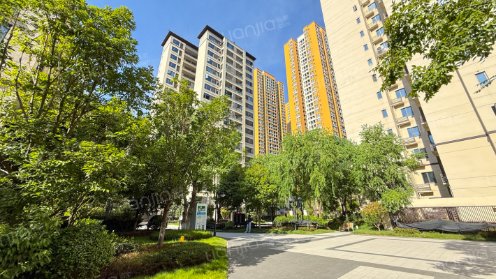 中建南宸玖樾外景图