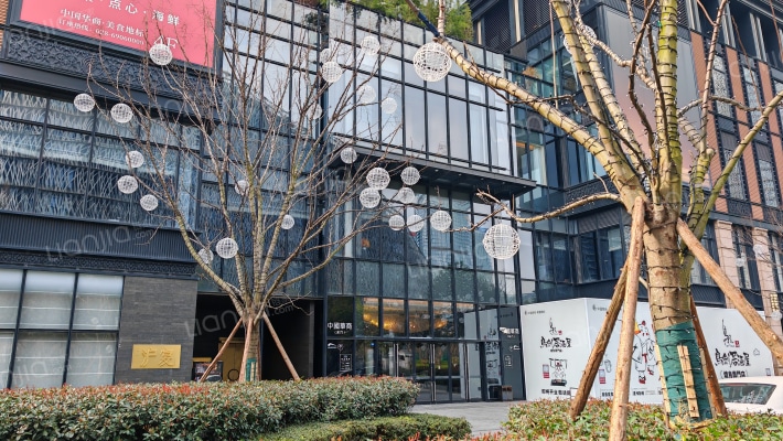 中国华商金融中心外景图