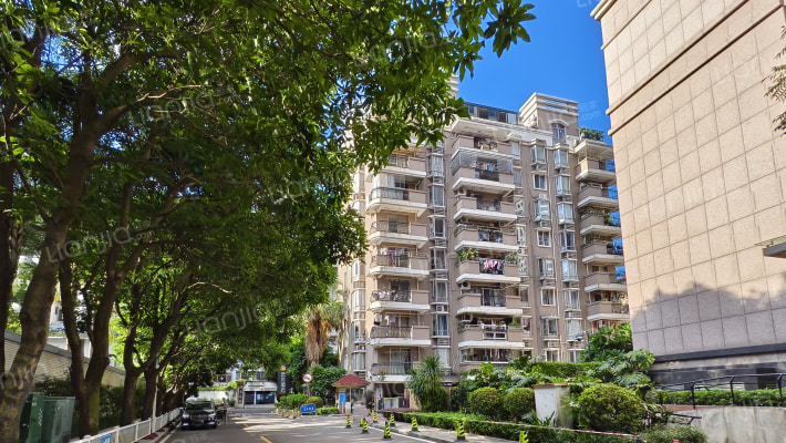 华源大厦外景图