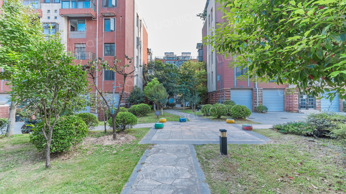 泰康·红郡外景图